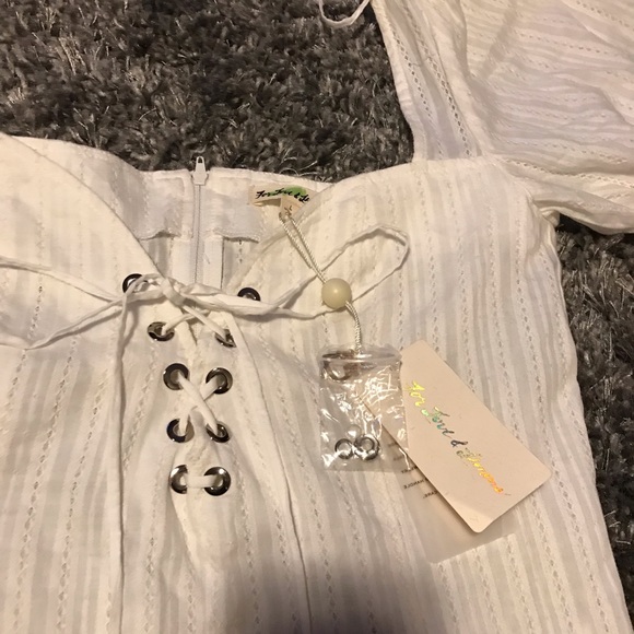 For love and lemons Annabelle Lace Up Blouse - Picture 7 of 8